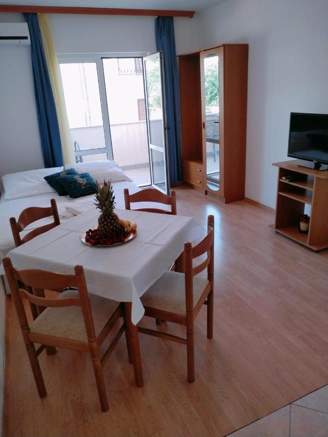 Apartments Dalmacija ポドストラナ エクステリア 写真