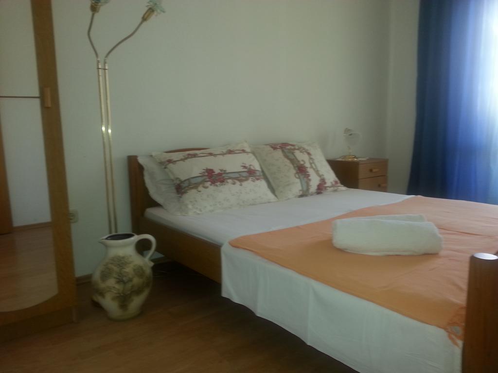 Apartments Dalmacija ポドストラナ エクステリア 写真